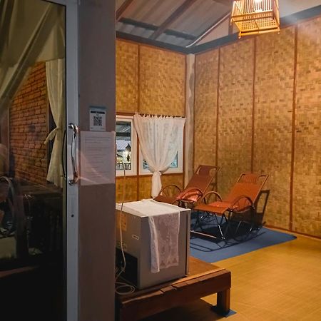 แม่อุ๊ยโฮมสเตย์&Mae Uai Homestay Ban Pok Nai Exterior photo